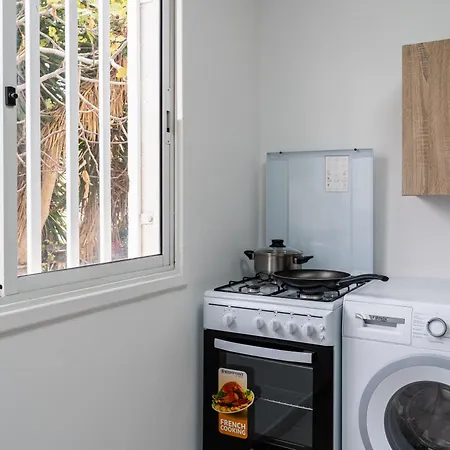 Day-sea 2-bedroom In Oroklini Apartment Larnaca