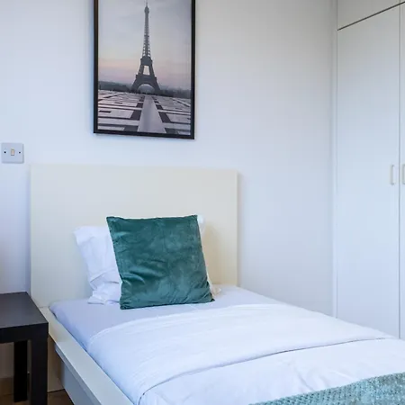 Апартаменты Day-sea 2-bedroom In Oroklini *